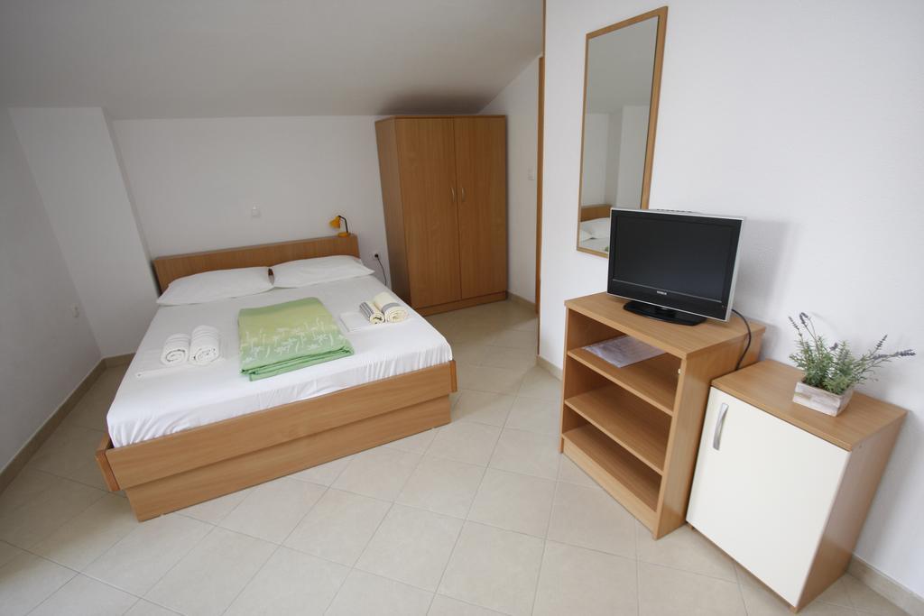 Apartments Neva Μακάρσκα Δωμάτιο φωτογραφία