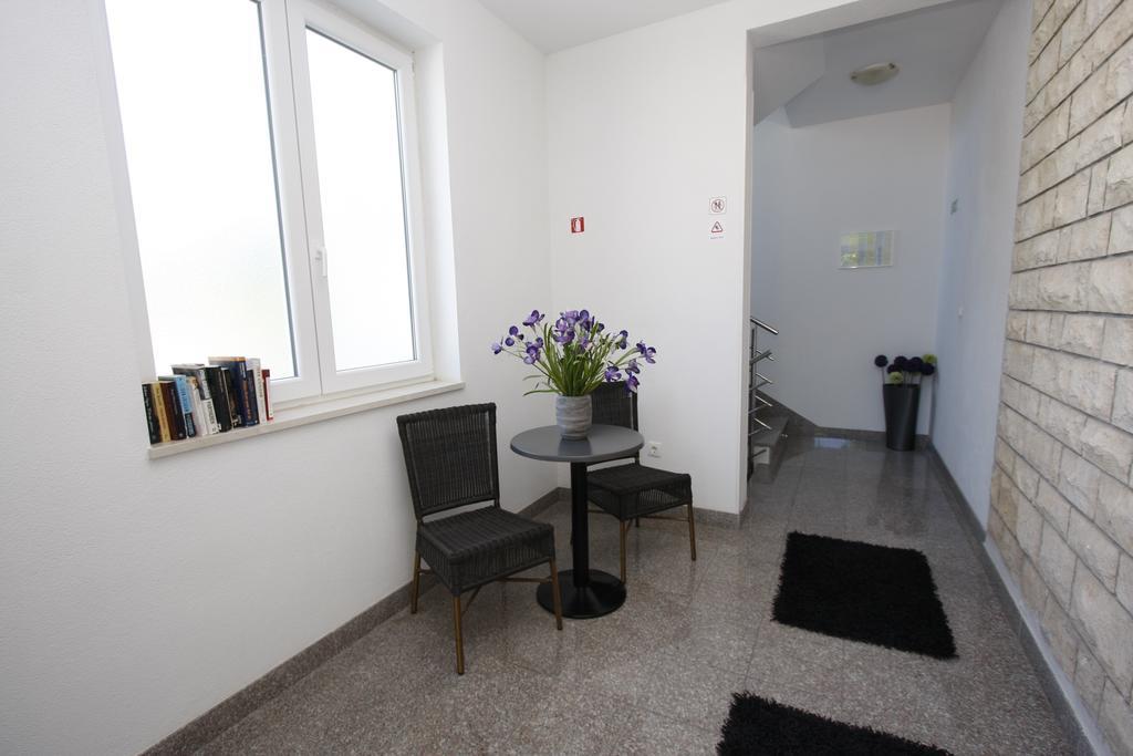 Apartments Neva Μακάρσκα Εξωτερικό φωτογραφία
